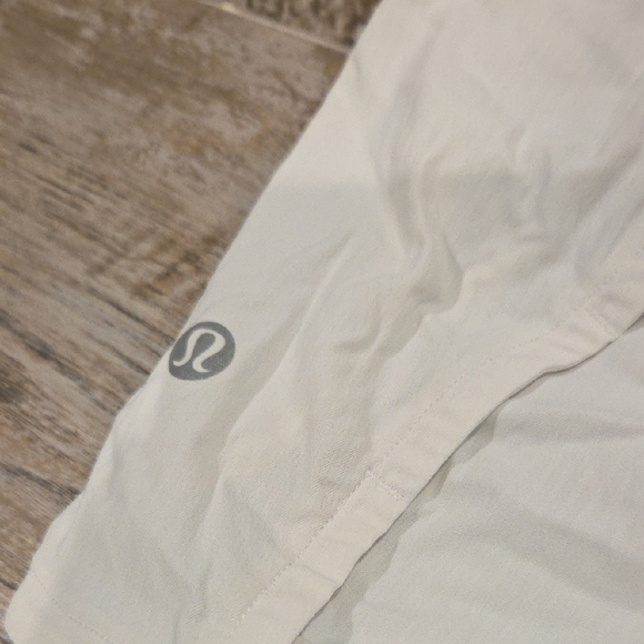 Lululemon Athletica  Athletic Shorts Moisture-Wicking Design - Picture 2 of 5